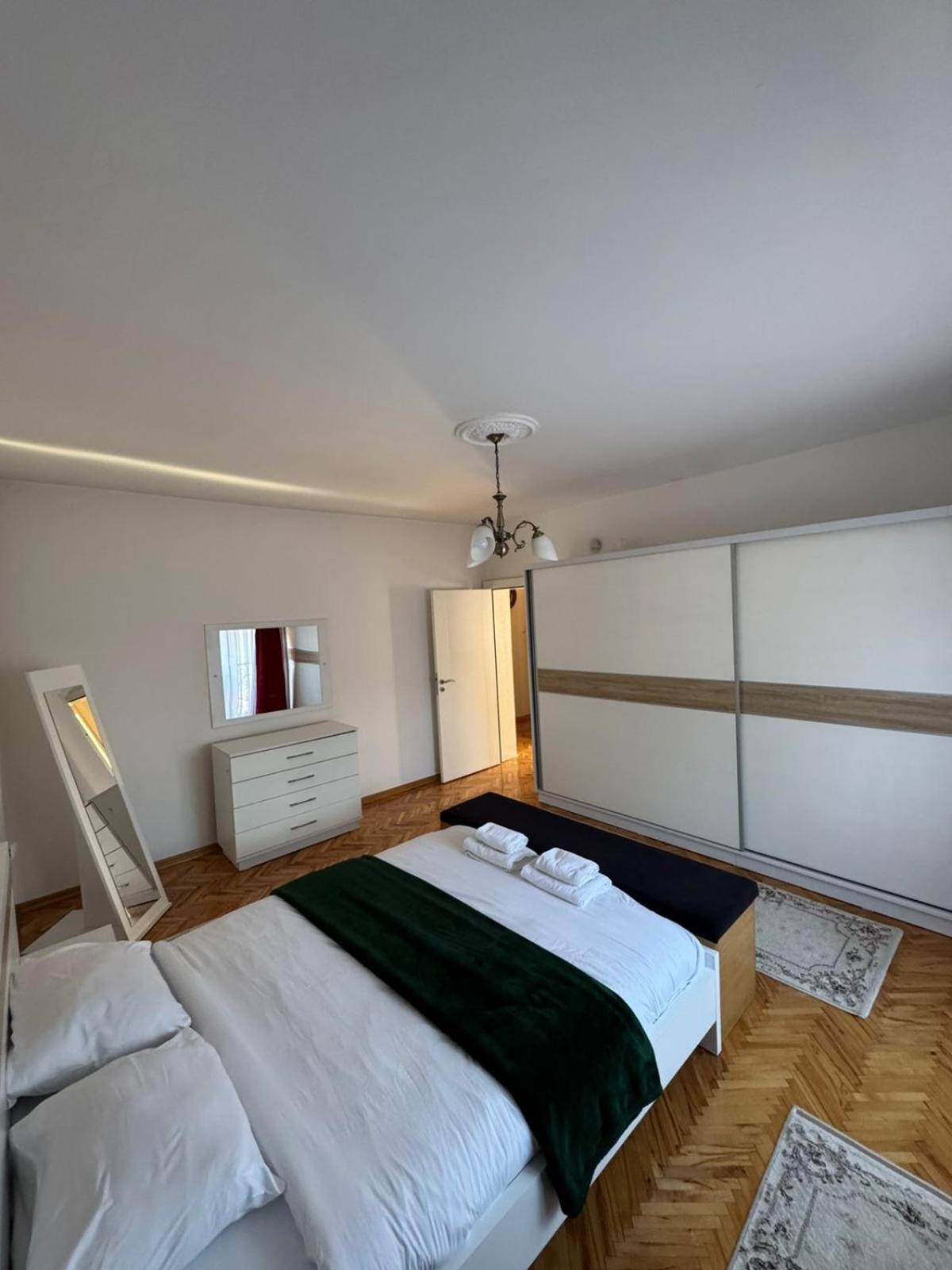 Green Apartments Prishtina Pristina Eksteriør billede